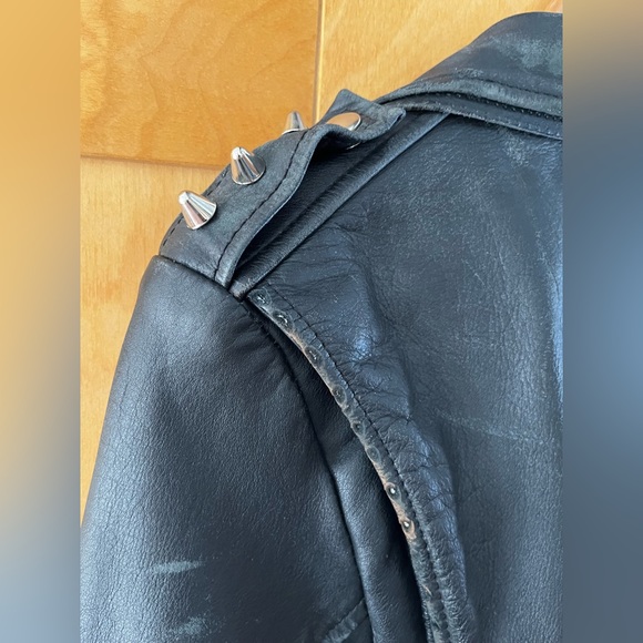 Motorcycle Jacket - Picture 4 of 11